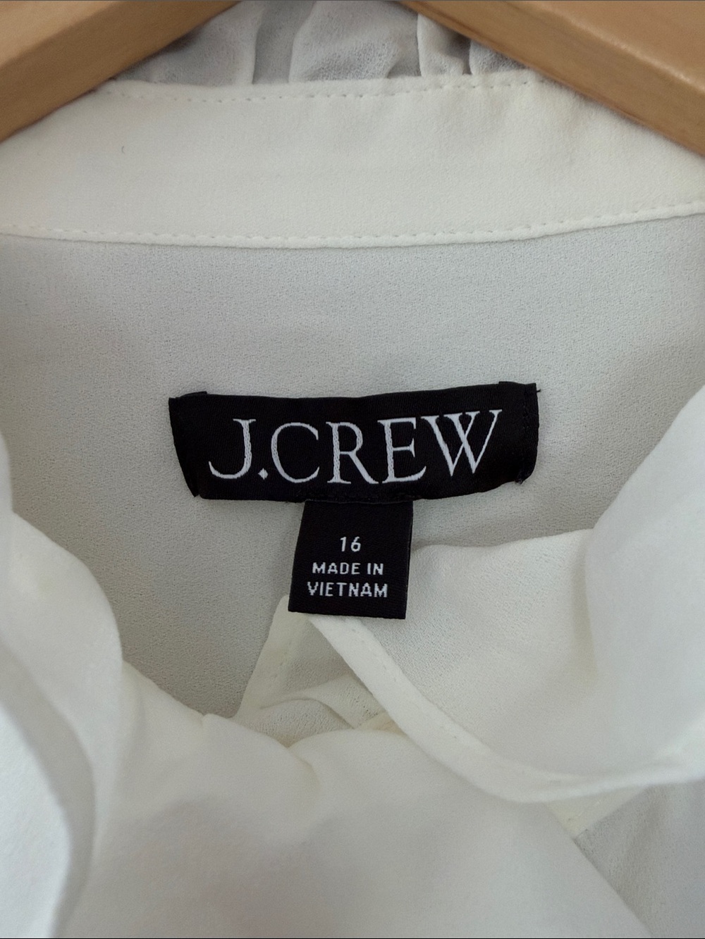 J. Crew Button Down Ruffle Drapey Cottage Top Size 16 Ivory Off-White Cream NWT - Picture 3 of 11